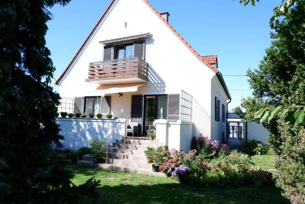 Idyllisches Einfamilienhaus mit Garage Verkauft 4030 Linz