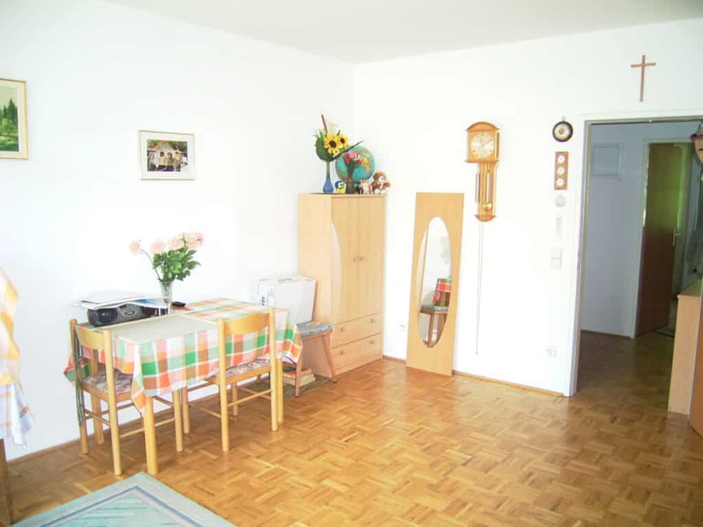 Anlegerwohnung mit Loggia und TG Platz Verkauft 4040 Linz