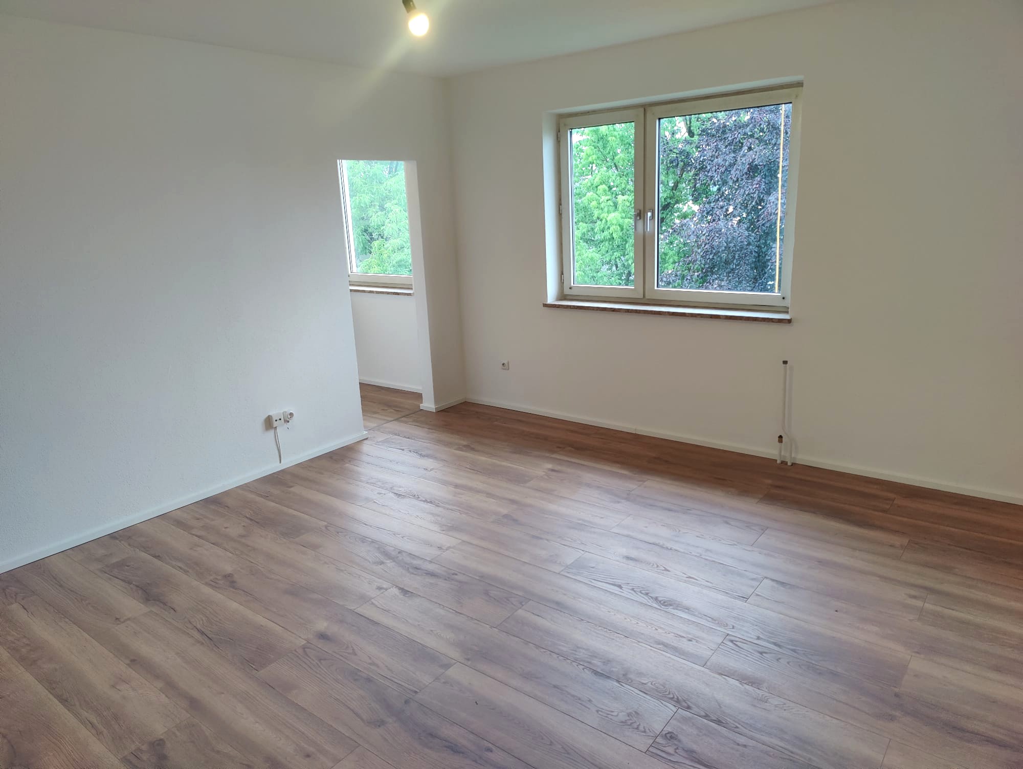 Sonnige Singlewohnung – Bösch Real GmbH